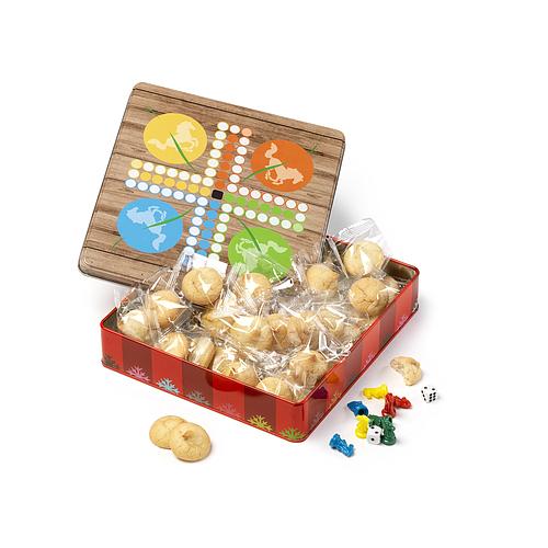 Photo de Boîte plateau de jeu petits chevaux et mini-macarons