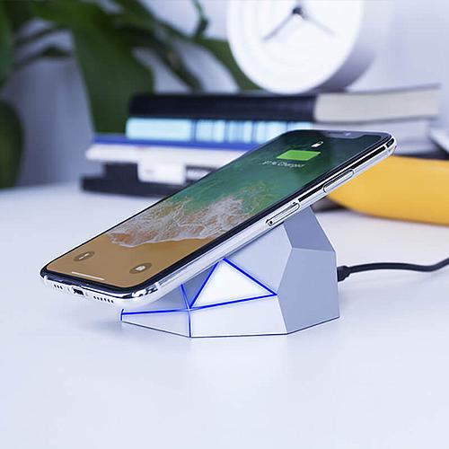 Photo de CHARGEUR SMARTPHONE PAR INDUCTION